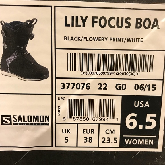 salomon lily snowboard boots